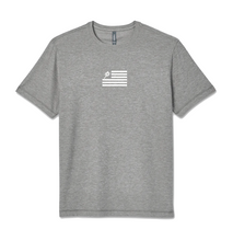 Load image into Gallery viewer, Salute SS Strato Tee in Grey Htr by Vuori
