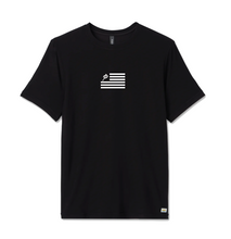 Load image into Gallery viewer, Salute SS Strato Tee in Black by Vuori
